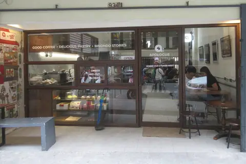 Riverside Cakery photo 3